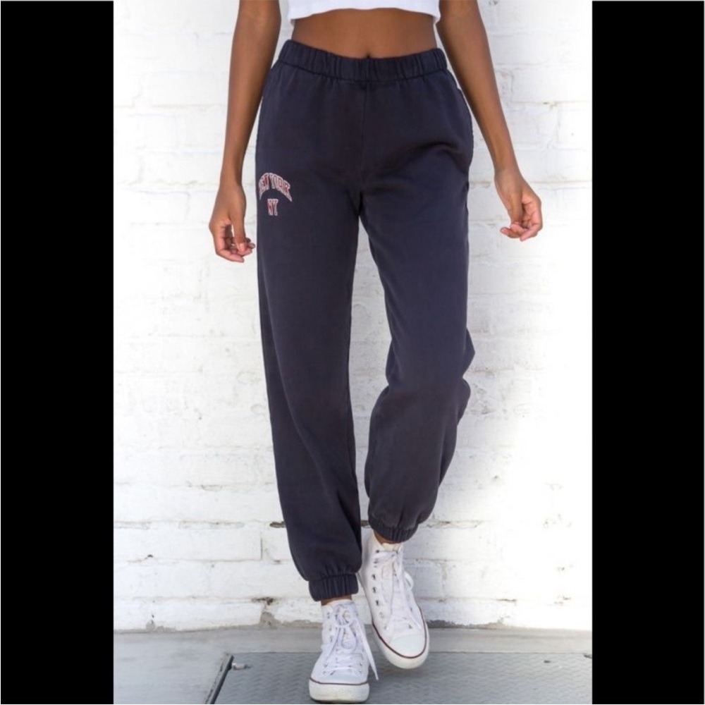 brandy melville navy sweatpants